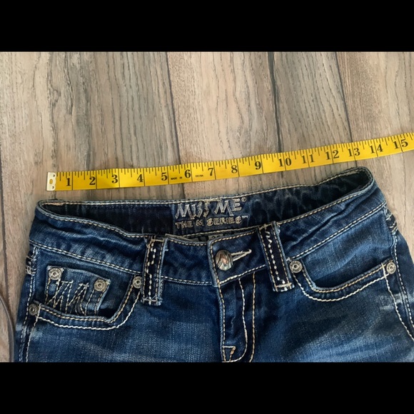 Miss Me Skinny Jeans - Picture 2 of 6